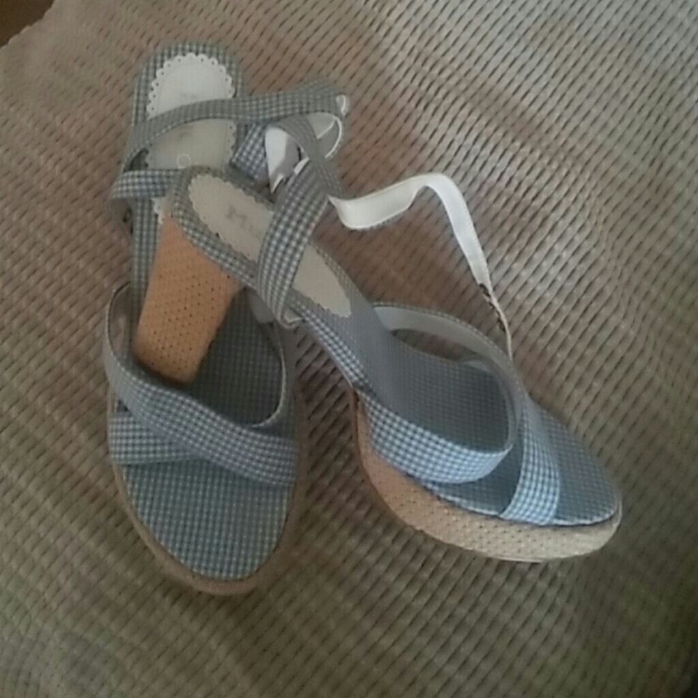 Mudd Casual Square Heels